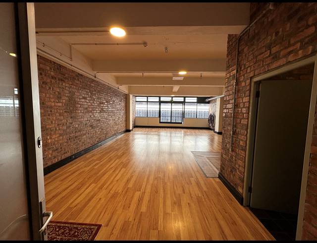 96M² OFFICE TO LET IN CAPE TOWN CITY CENTRE